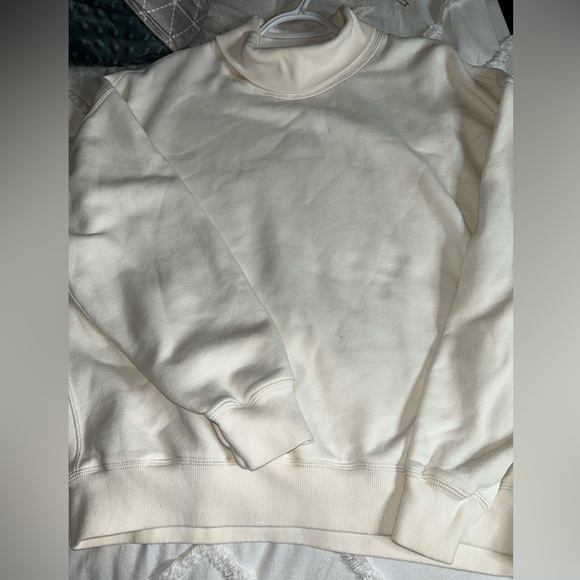 Abercrombie and fitch size small - Picture 1 of 3
